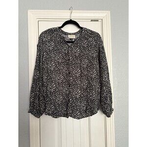 Universal Threads Top Womens Size Medium Black Floral Cottage Festival Buttons
